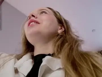 Chaturbate Sex Cam of milly_shy