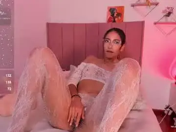 Chaturbate Adult Webcams of elegant_rouse