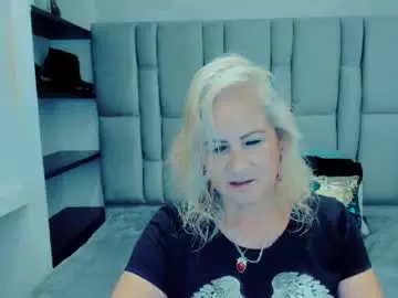 Chaturbate Live Sex of scarlethoot_