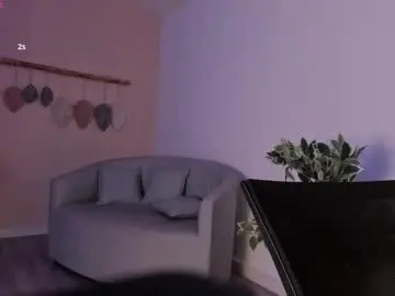 Chaturbate Live Sex Cam of arirobert_