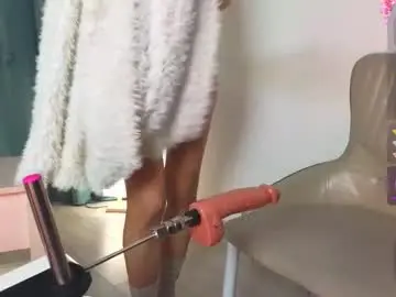 Chaturbate Watch Live Sex Cams of hey_herbal