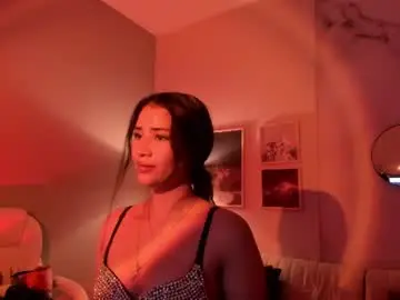 Chaturbate Live Sex Cam of lara_madisson