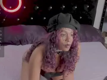 Chaturbate Sex Chat of lips_sarasofia