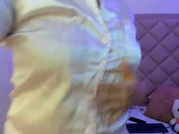 Chaturbate Free Porn Cam of mialujan_