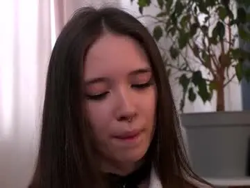 Chaturbate Free Porn Cam of tinyanie