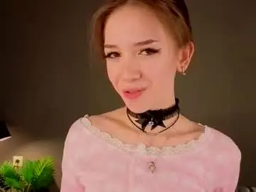 Chaturbate Adult Video Chat of tinyanie