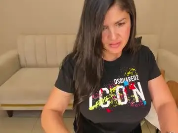 Chaturbate Live Sex Cam of sunnyrivers_