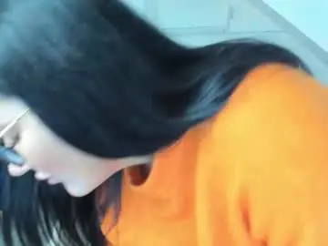 Chaturbate Live Sex Cam of anya_evy