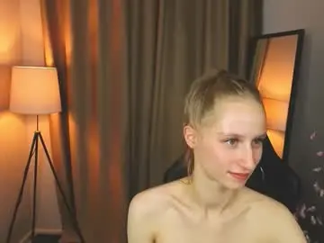 Chaturbate Sex Cam of sweetllyshy