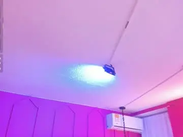 Chaturbate Best live sex cam show of beauty_milf4