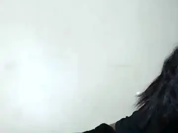Chaturbate Best live sex cam show of lovelylarra