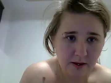 Chaturbate Nude Webcam of emilly_sonya