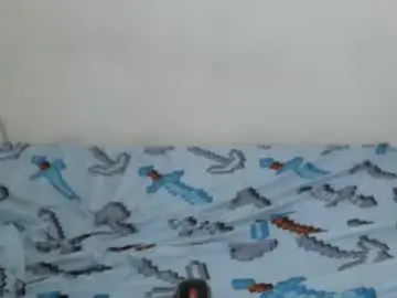 Chaturbate Live Sex Cam of hot_shannia