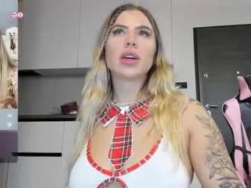 Chaturbate Best live sex cam show of megan_ros_