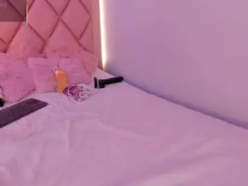 Chaturbate Sex Cam of megan_and_clohe