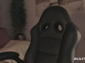 Chaturbate Live Sex Cam of lilith_sage_