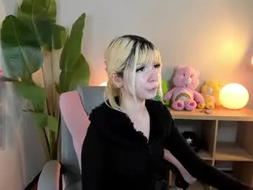 Chaturbate Adult Webcam of laukyubey1
