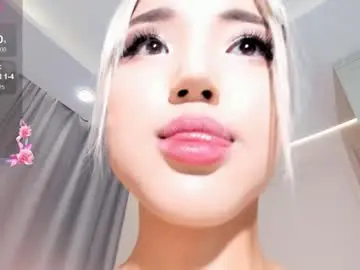 Chaturbate Live Sex Cam of hi_miki