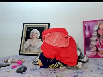 Chaturbate Free Live Porn of alahia66