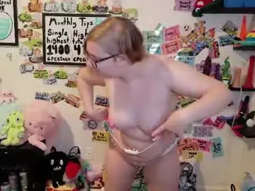 Chaturbate Adult Webcam of ten_tickle_pixie