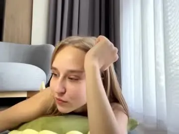 Chaturbate Free Live Porn of crystalpinnt