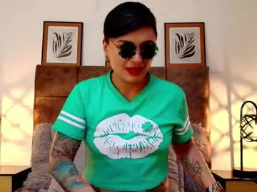 Chaturbate Free Porn Cam of kat_paradisse