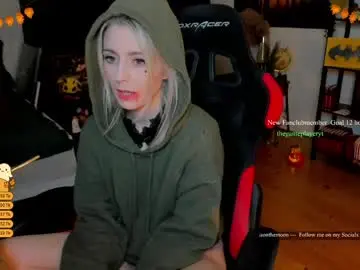 Chaturbate Live Sex of kimilee22