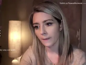 Chaturbate Live Sex Cam of kimilee22