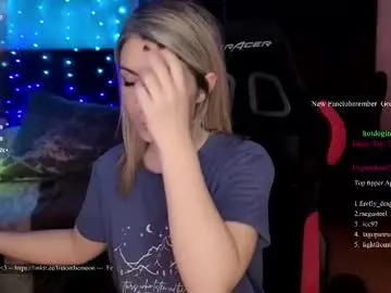 Chaturbate Adult Video Chat of kimilee22