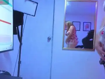 Chaturbate Adult Webcam of persefone_sky