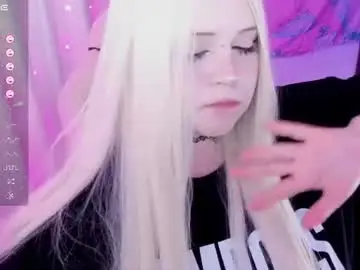 Chaturbate Live Sex of selena___cute