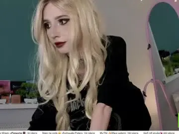 Chaturbate Live Porn of sweetuniporn