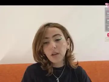 Chaturbate Nude Webcam of evangelyne1