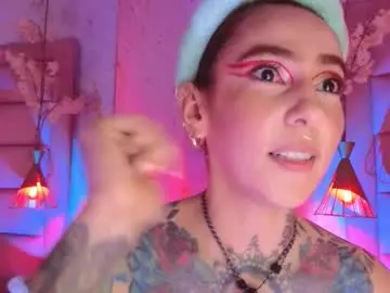 Chaturbate Free Live Porn of evangelyne1