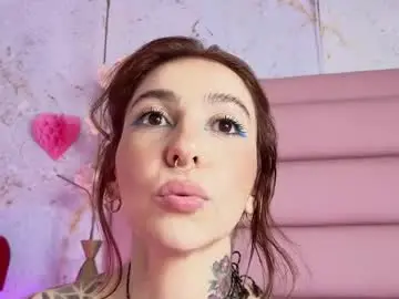 Chaturbate Adult Video Chat of evangelyne1