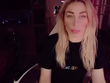 Chaturbate Live Sex of nicole_g0ld_