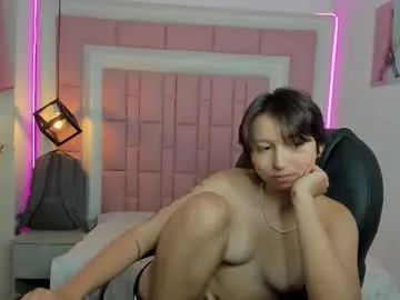 Chaturbate Live Sex Cam of klaret_toy