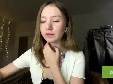 Chaturbate Adult Video Chat of lisasmall