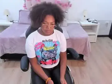 Chaturbate Best live sex cam show of ebony_fantasy2