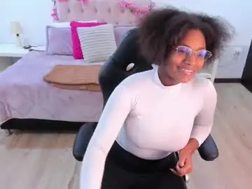 Chaturbate Sex Cam of ebony_fantasy2