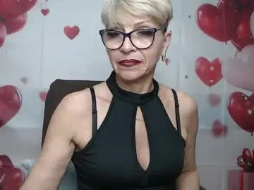 Chaturbate Best live sex cam show of ellabonito