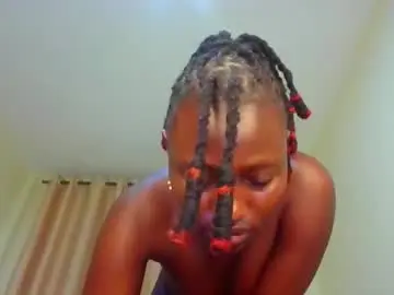 Chaturbate Nude Webcam of naughtyqueen12