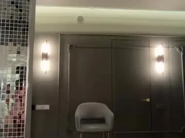 Chaturbate Live Sex Cam of tokyo_bloom