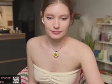 Chaturbate Live Sex Cam of aileen__