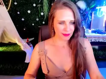 Chaturbate Best live sex cam show of emiliabedy