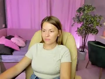 Chaturbate Adult Video Chat of kira_miragee