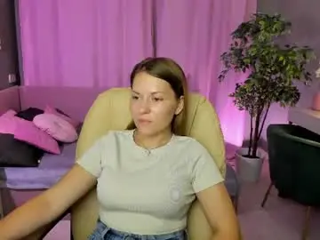 Chaturbate Free Porn Cam of kira_miragee