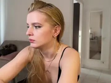 Chaturbate Adult Webcams of nura_foxx