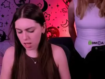 Chaturbate Adult Video Chat of amalialowell