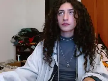 Chaturbate Free Live Porn of malitamuymal22
